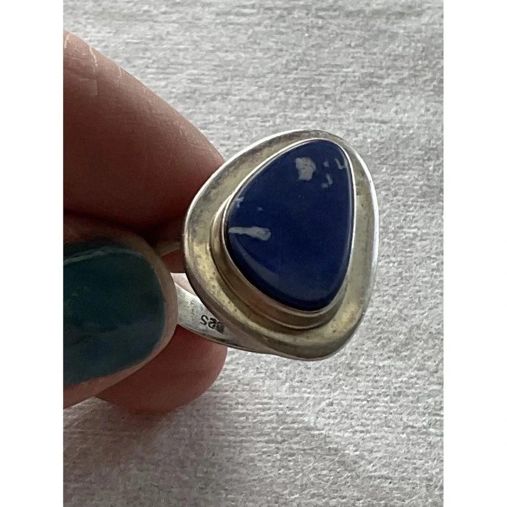 Vintage 925 Sterling Silver Ring Size 7.5 Blue Gemstone Estate Jewelry